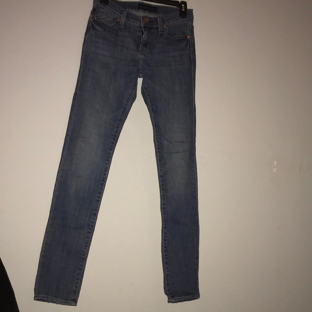 Skinny jeans